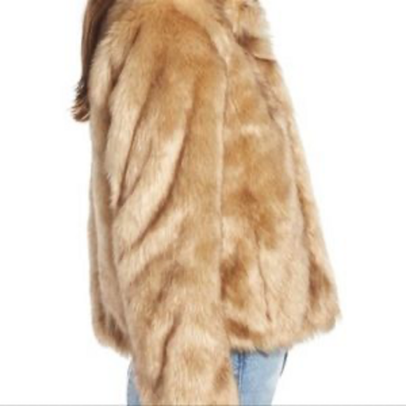 Something Navy Faux Fur jacket size M - Picture 5 of 9